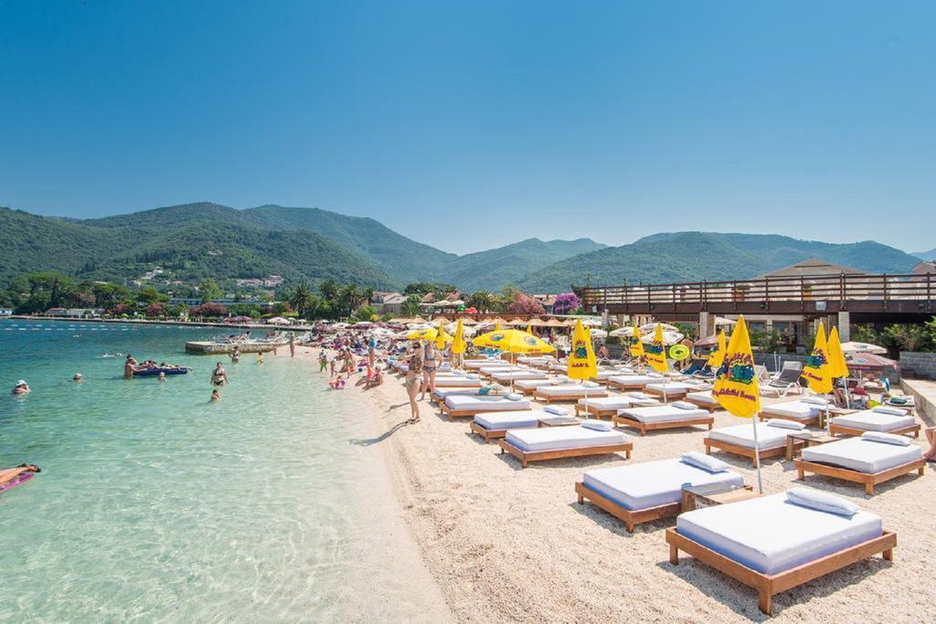Apartmani Sindik Tivat Kültér fotó